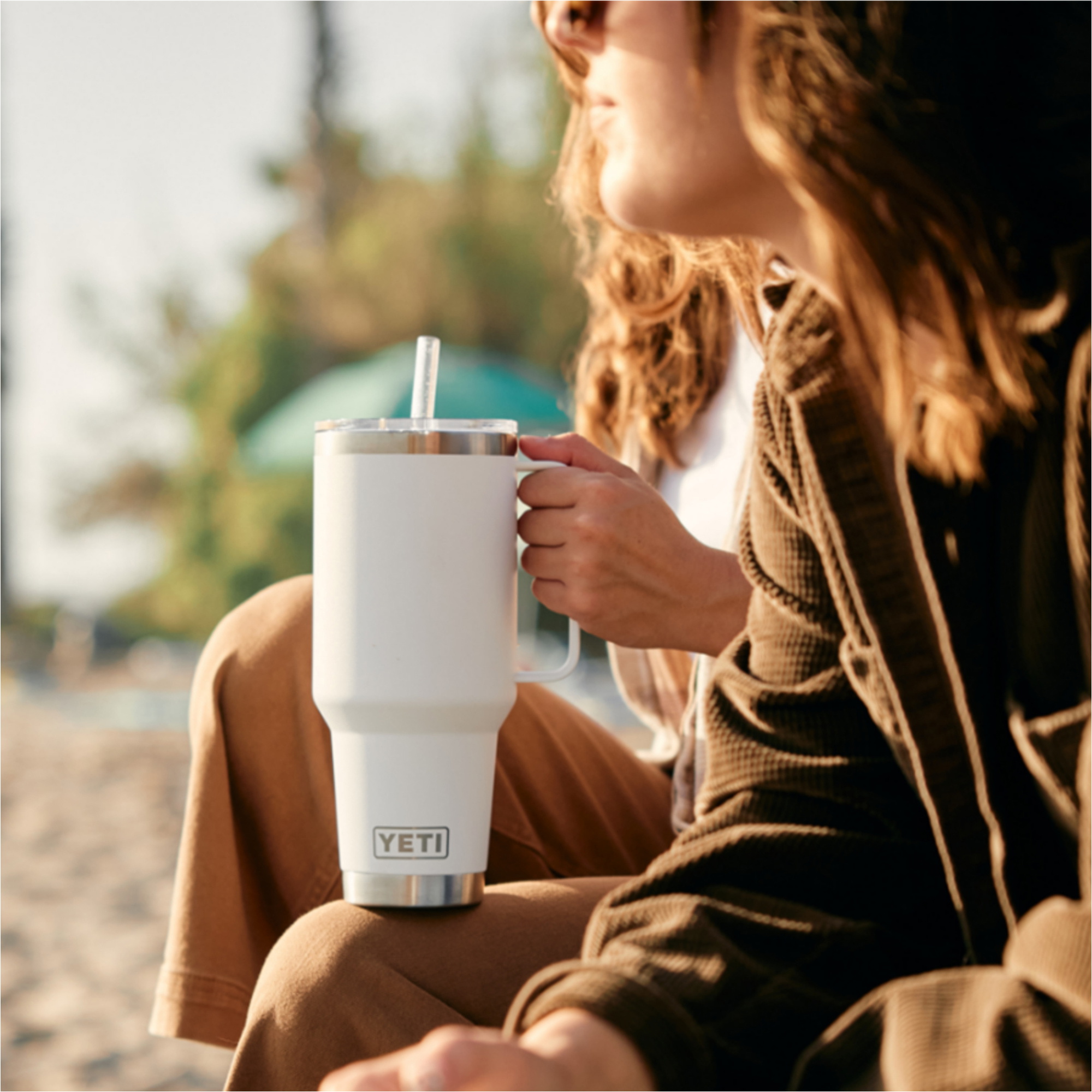 2026 YETI Rambler® 42 OZ Straw Mug 70000003359 - White